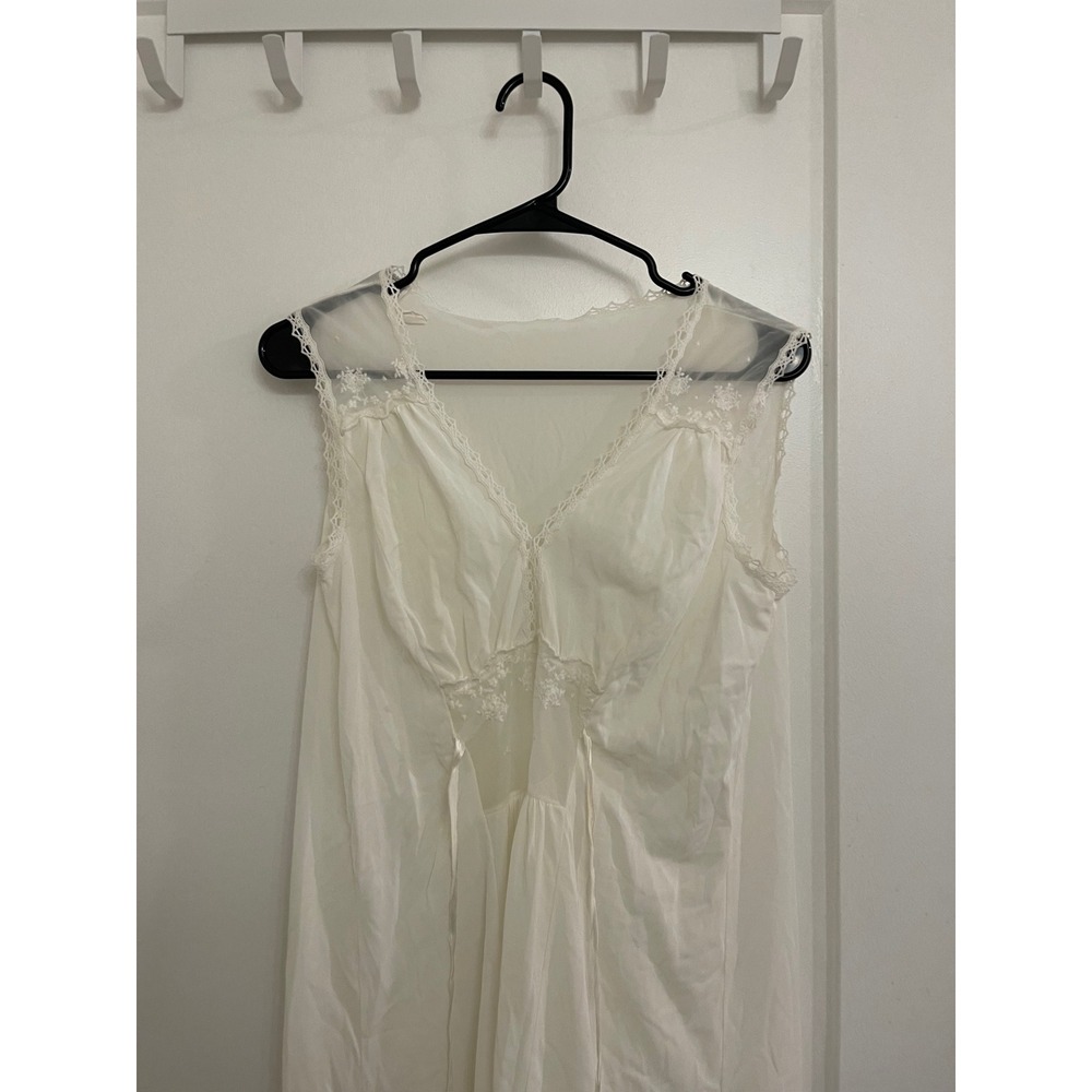 Vintage 70s‎ White Lace Lingerie Dress Cottagecore GrandmaCore Chic Classy